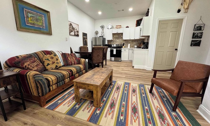 Nederland House | Texas Ranch 2BR 1BA S