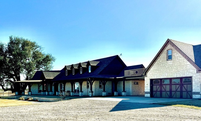 Rochelle House | Texas River Ranch-518 Acres; 2 Homes, Sleeps 21; +/- 3 Miles of River Frontage