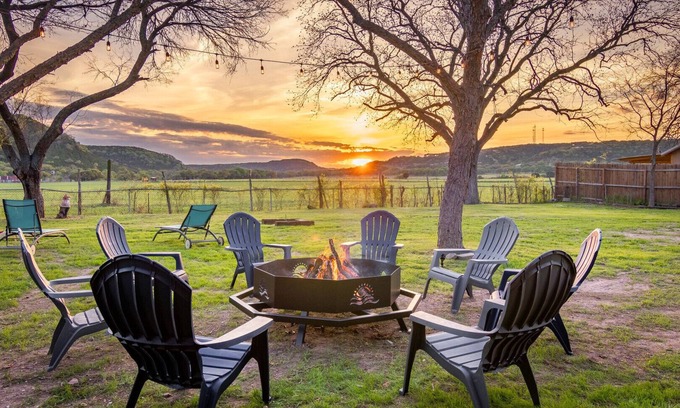 New Braunfels House | Texas Sunset near the river