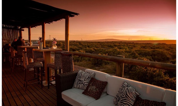 Saldanha Bay Cabin | Thali Thali Game Lodge
