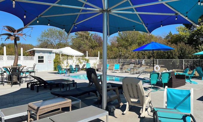 Sulphur Bed & Breakfast | The #1 couples romantic spa & resort destination in Oklahoma.