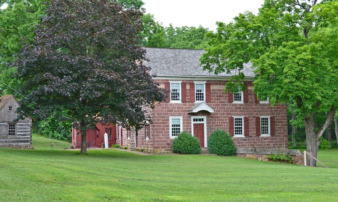 Ephrata House | The 1764 Mohler House! Beautifully Restored Farmhouse 3BR/4BA on 9aces w/firepit