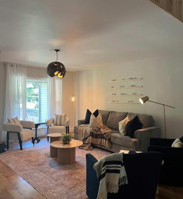 Logan House | The 312 House - A Boho Retreat- Hocking Hills