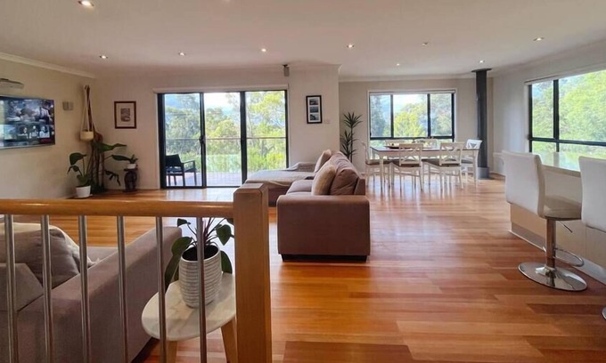 Lower Snug House | The A charming Snug House at Lower Snug