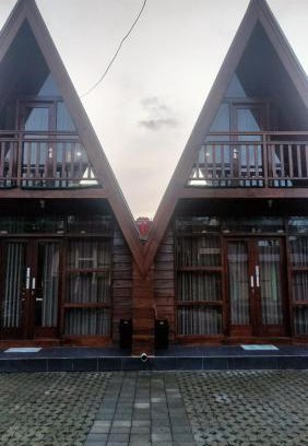 Wonosobo Ski Chalet | The Aisyah Cabin