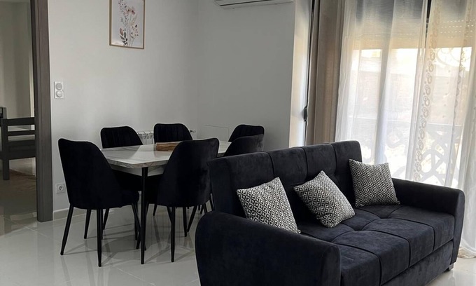 Ouled Moussa Apartment | The Algiers Family Suite