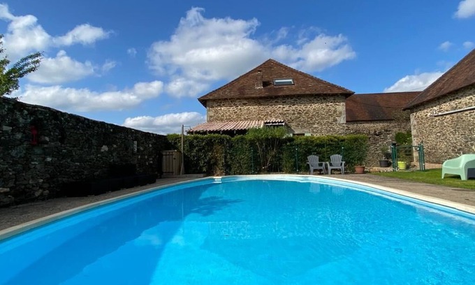 Chalais Bed & Breakfast | The Alpaca B&B