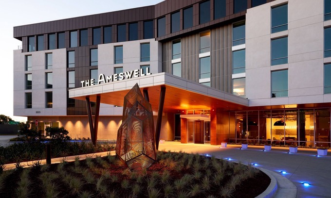 North Whisman Hotel | The Ameswell Hotel