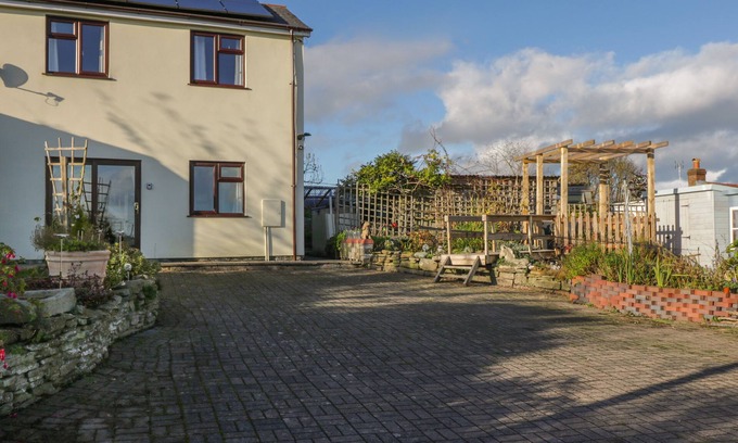 Drybrook Cottage | THE ANNEX, pet friendly, with a garden in Drybrook