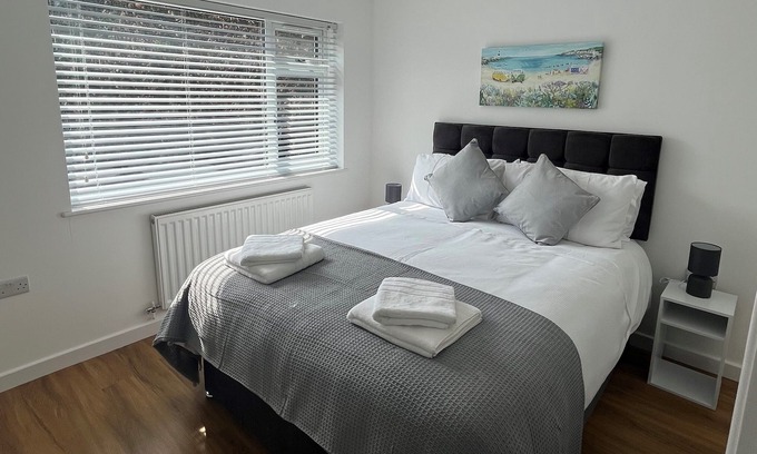 Barrow Gurney Apartment | The Annexe in Felton, 5 Mins Drive From Bristol Airport