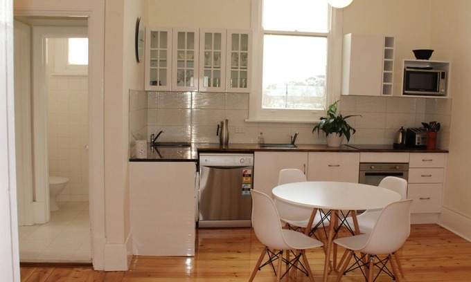 Clare Apartment | The Apartment on Main