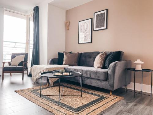 Cardiff City Centre Apartment | The Aspect, by Solace Stays