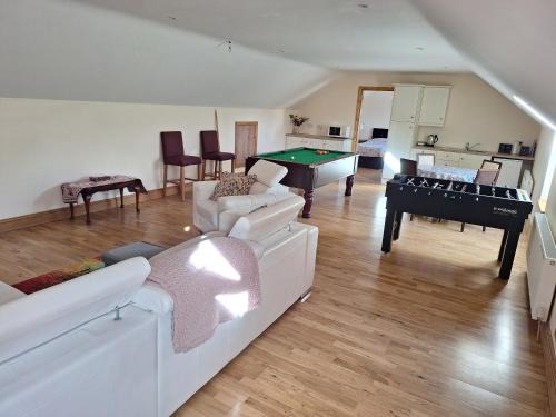 Castlewarren Apartment | The Attic