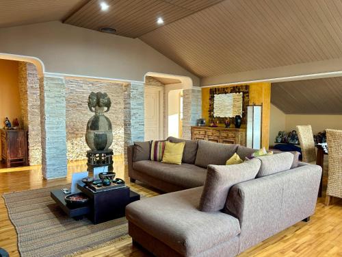 Marano di Napoli Apartment | "THE ATTIC" - Terrazza con vista & Parcheggio Gratuito