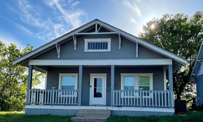 Augusta Villa | The Augusta Bungalow