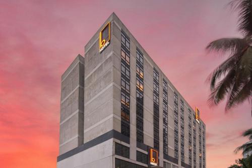 Diliman Hotel | The B Hotel Quezon City