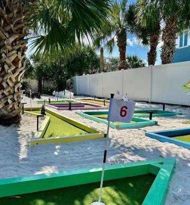 Toilla Segunda House | The Back Nine