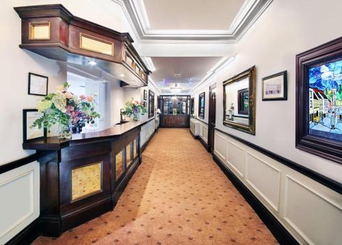 Bailieborough Hotel | The Bailie, Main St Bailieborough, A82T6C6