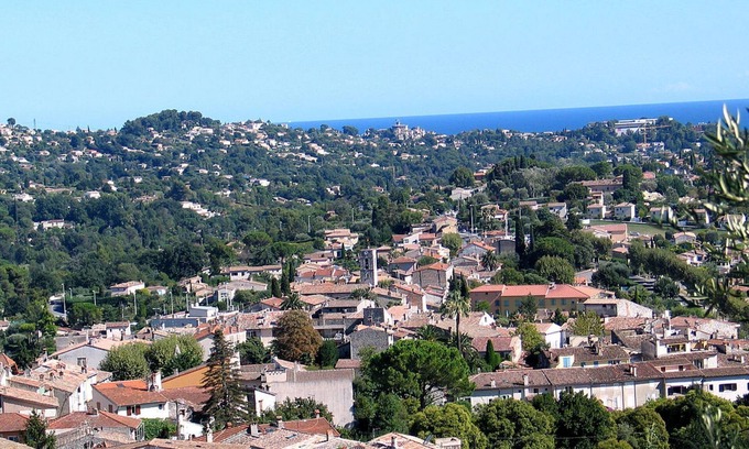 La Colle-sur-Loup Apartment | THE BARN 3 * AT LA COLLE SUR LOUP