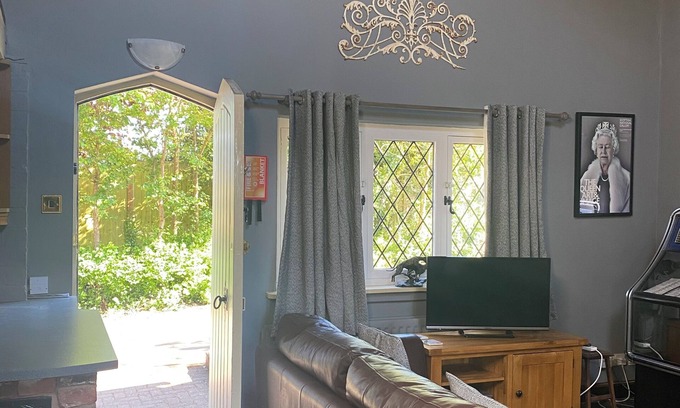 Stourbridge House | The Barn at New Wood Farm