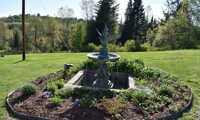 Whitefield Bed & Breakfast | The Barron Brook Inn