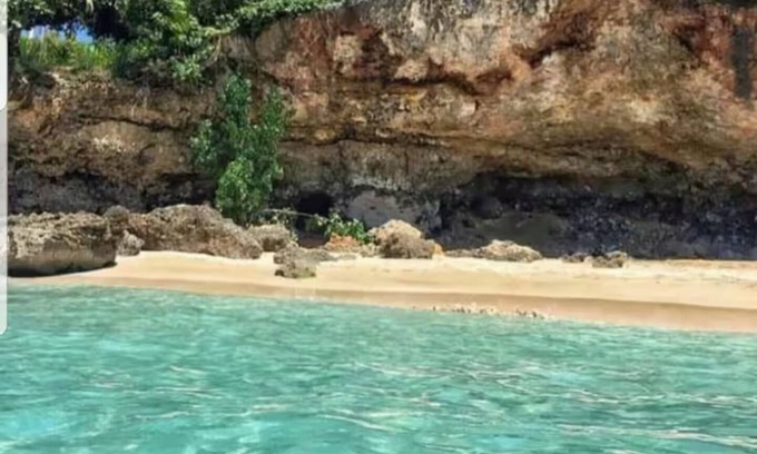 Maleza Alta Apartment | The Base Lofts 3 modern apt near best beachesnn