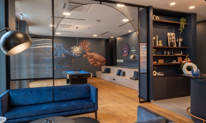 Milbertshofen - Am Hart Hotel | The Base Munich
