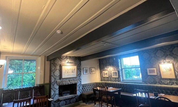 Hurst Green Hotel | The Bayley Arms