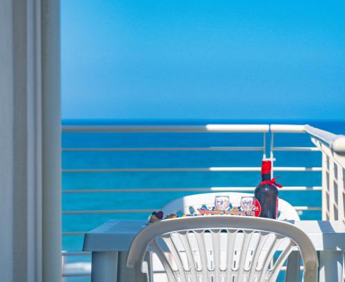Agnone Bagni Apartment | The Beach Apartment - Panoramic View