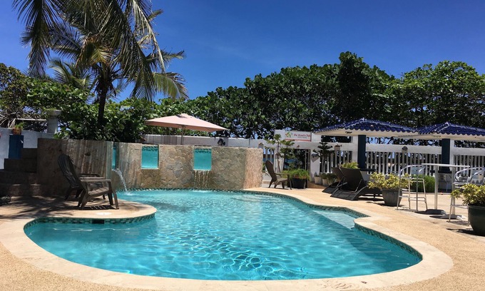 Campamento Pinones Villa | The Beach Guesthouse - Oceanfront Paradise for 13 guests