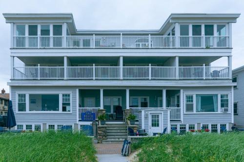 Old Orchard Beach Hotel | The Beach House