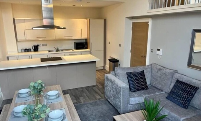 Southport Apartment | The Beach Suite Summa