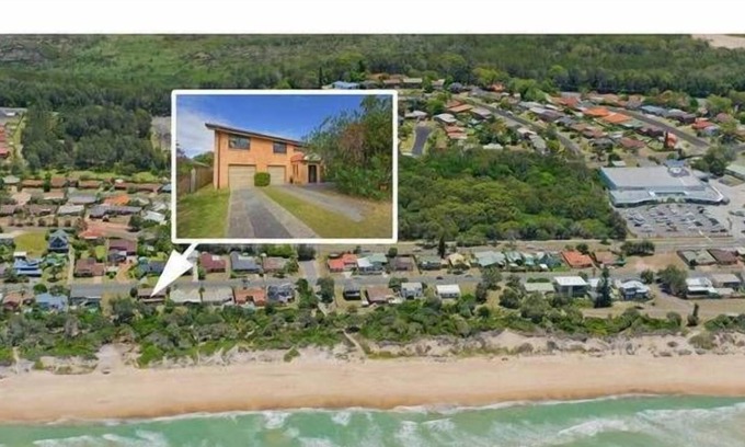 Lake Cathie House | The Beachfront Lake Cathie