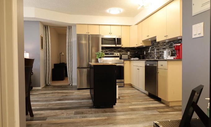 Saskatoon Apartment | The Bear Den on Lowe