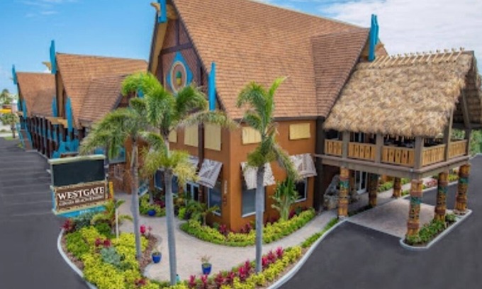 Orlando Beach Resort | The beautifully decorated and recently renovated Signature Two Bedroom Suites.