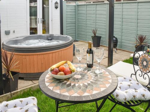 Mundesley House | The Beehive