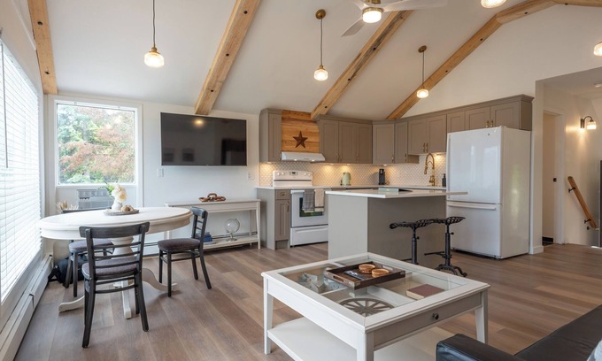 Richmond Apartment | The Belvedere
