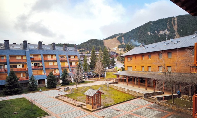 Alp Apartment | The Best Location at the Foot of La Molina Slopes
