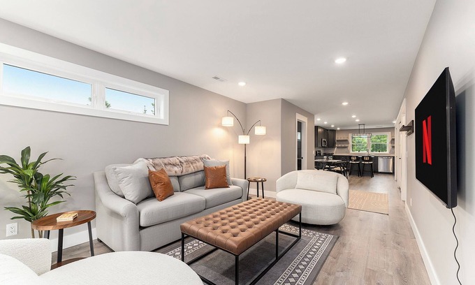 Lake Leelanau Condo | π² The Birches β  Luxury Condotel in Downtown Lake Leelanau | U4