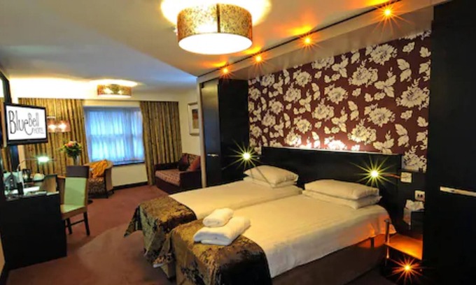 Neath Hotel | The Bluebell Hotel