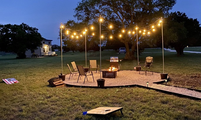 Burnet House | The Bluebonnet House *FREE WIFI*
