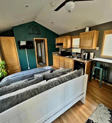 Forks House | The Bogi Bear Inn