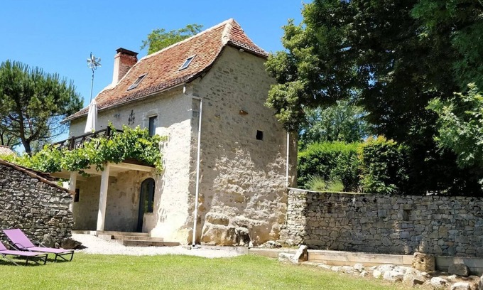 Lissac-et-Mouret House | The Bread Oven