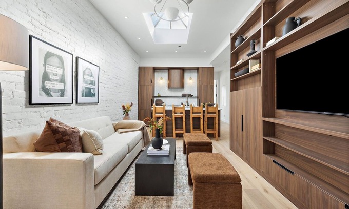 Beaconsfield Village Hotel | The Brick Hotel - The Loft