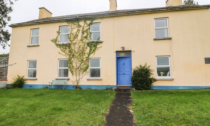 County Waterford House | THE BRIDE VALLEY FARMHOUSE in Tallow, County Waterford