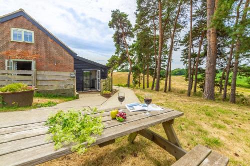 Ipswich House | The Buttery