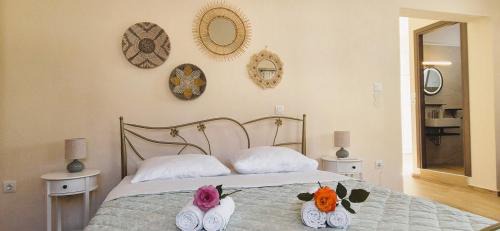 Isthmia Apartment | The Byzantine Wall House 2
