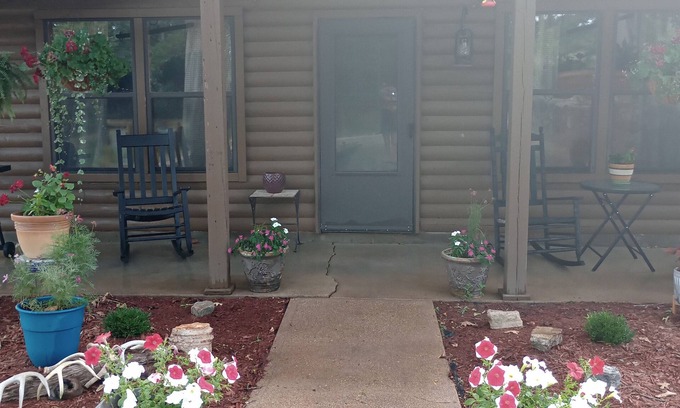 Montier Cabin | The Cabin at Stormy Mountain Ranch, 800acre Ranch. ATV, Horses or Jeeps welcome