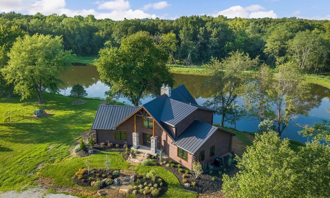 Pleasant Hill House | The Cabin at Big Creek