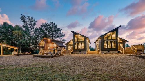 Baxter Other | The Cabins at Cookeville - 3 Cabin Resort with Sauna, Hot Tubs, Pickleball & Golf!